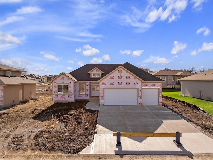 25011 W 89th St, Lenexa, KS 66227 - photo 1