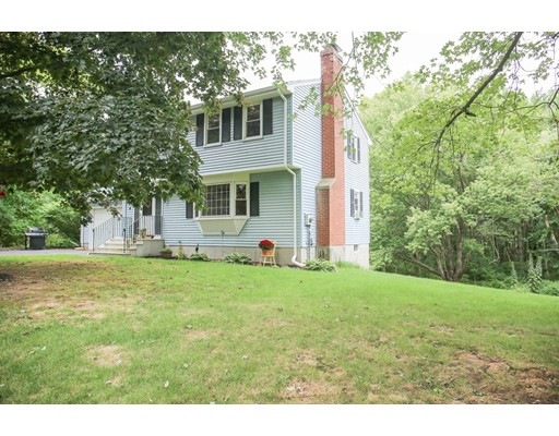 4 Fairfield Dr, Woodstock, CT 06281 - photo 1
