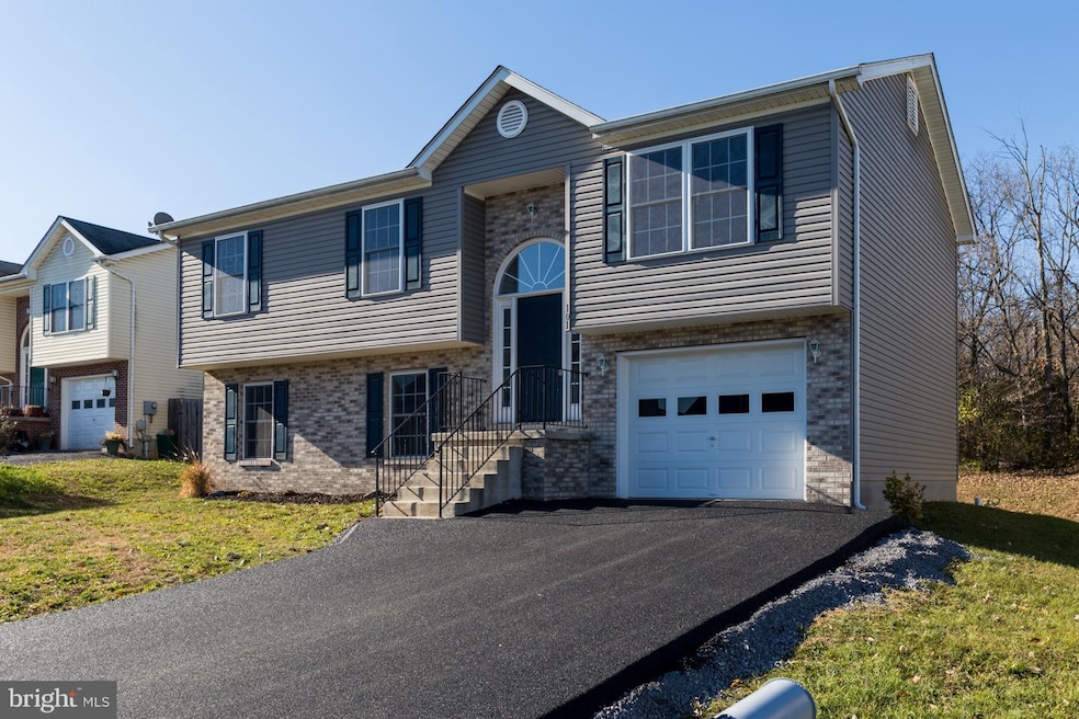 101 Gibson Rd, Inwood, WV 25428 - photo 1