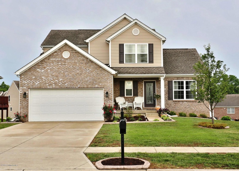 10109 Hornbeam Blvd, Louisville, KY 40228 - photo 1