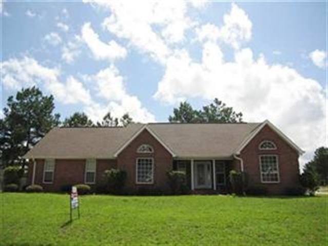 401 Bay Laurel Cir, Warner Robins, GA 31088 - photo 1