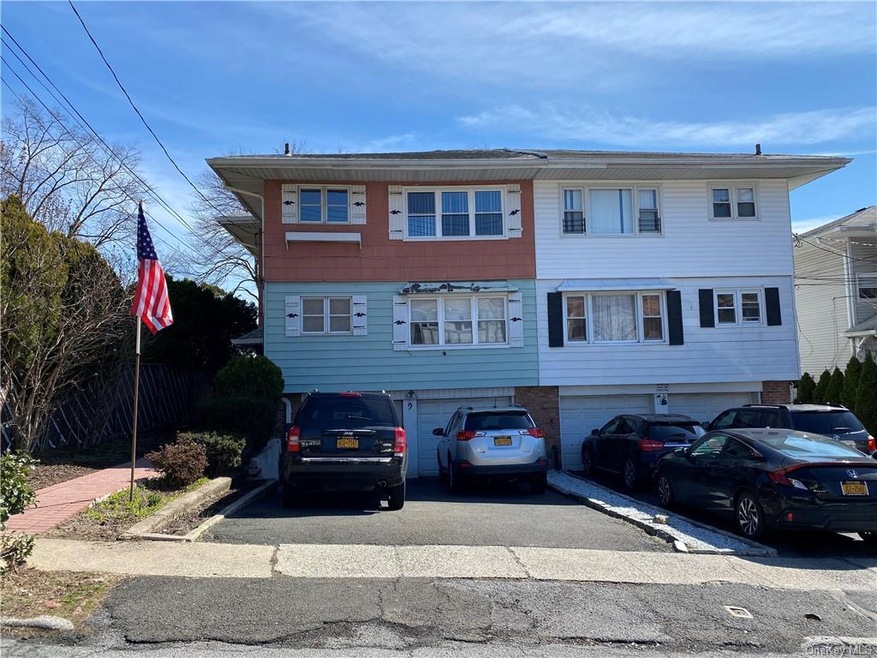 9 Valerie Dr, Yonkers, NY 10703 - photo 1