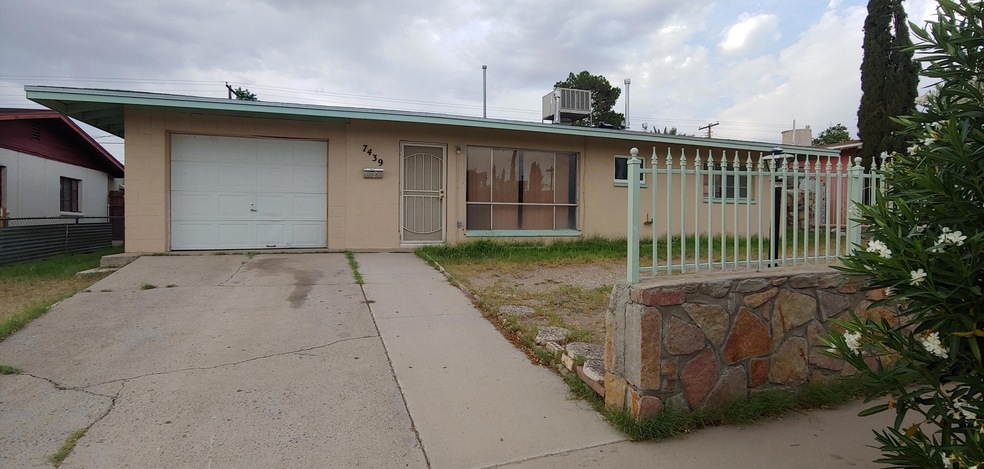 7439 Wilcox Dr, El Paso, TX 79915 - photo 1