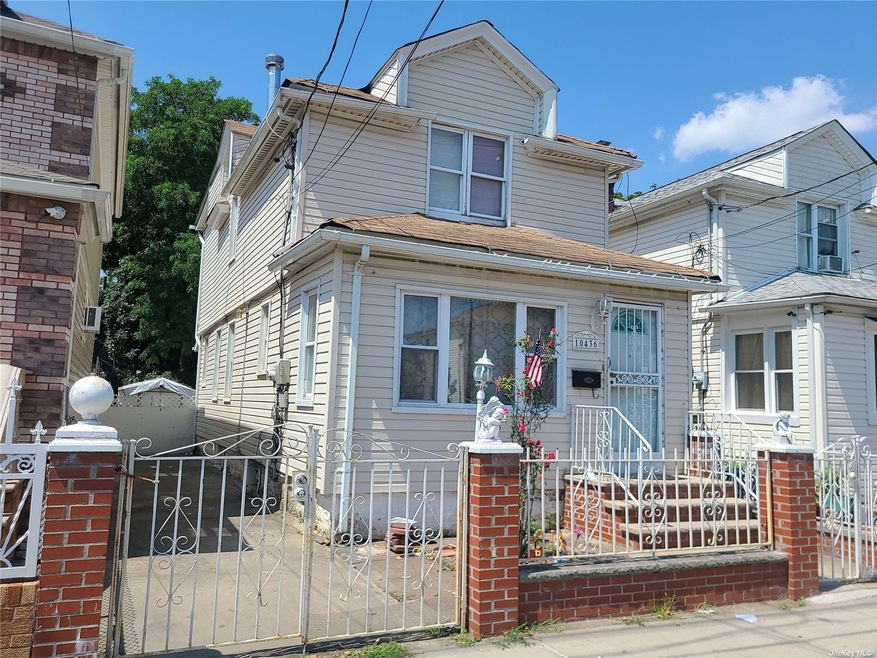 10436 164th Place, Jamaica, NY 11433 - photo 1