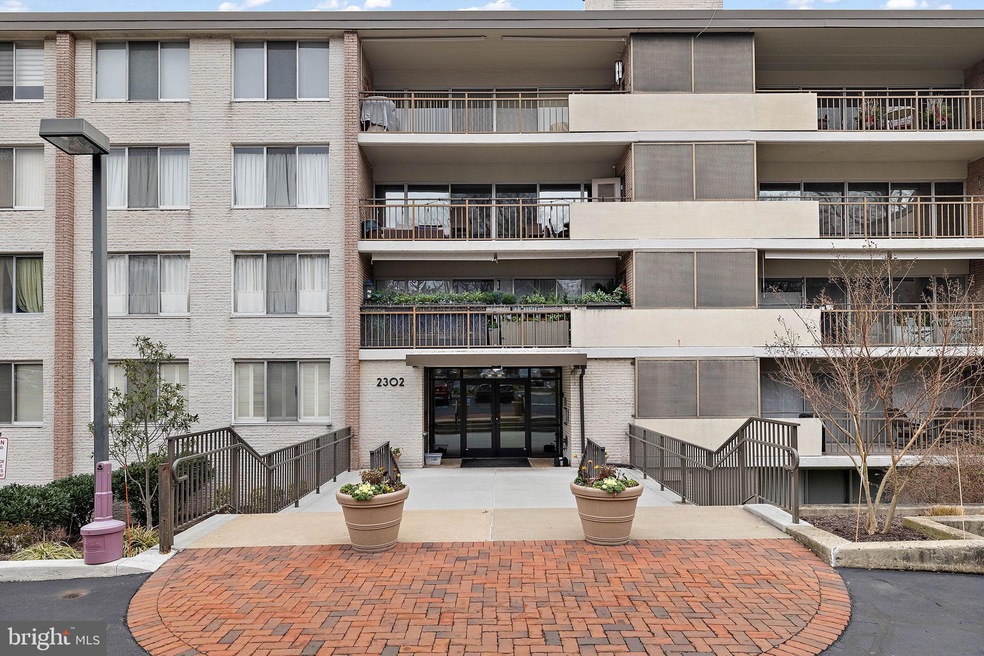 2302 Riddle Ave unit B105, Wilmington, DE 19806 - photo 1