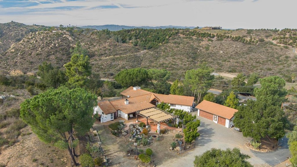 29827 Castleridge Rd, Valley Center, CA 92082 - photo 1