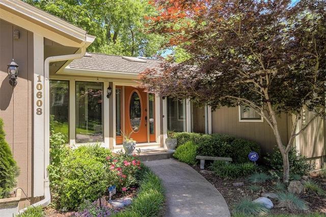 10608 W 50th Terrace, Shawnee, KS 66203 - photo 1