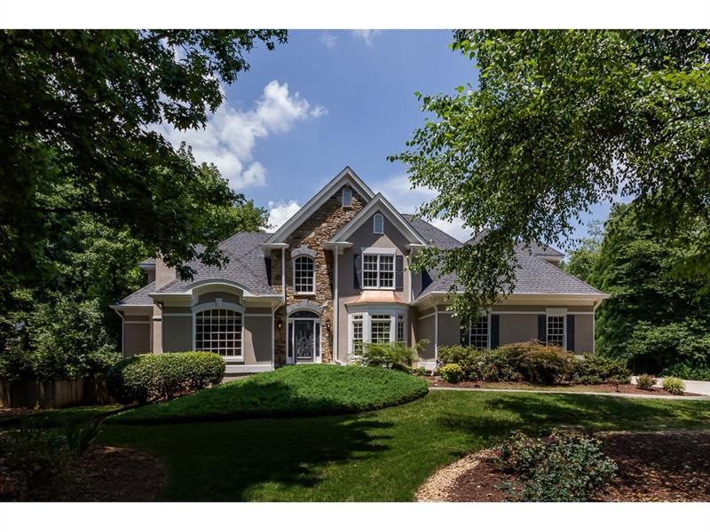 Timeless Executive Home merges modern trends with 
