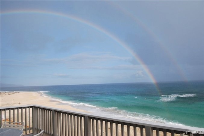 Just another day in paradise:)