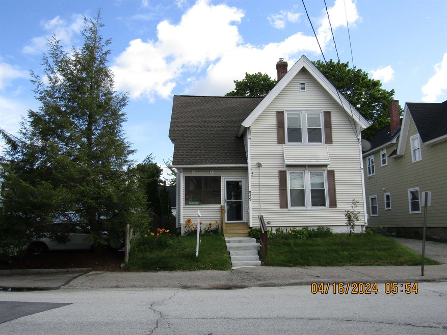 959 Hayward St unit 2, Manchester, NH 03103 - photo 1
