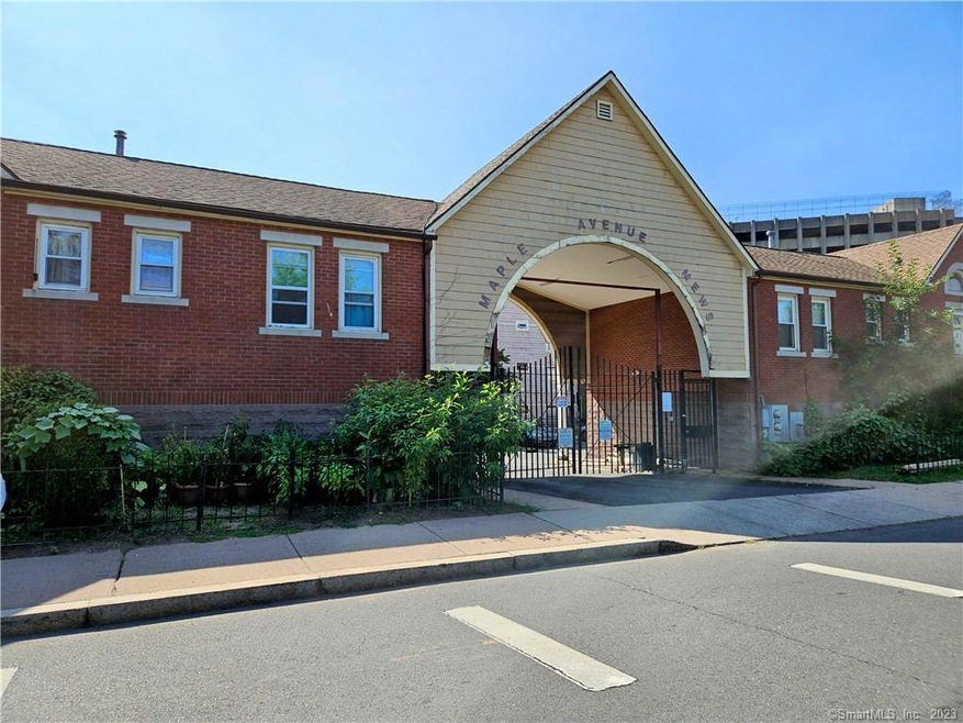 17 Dean St unit 17 A, Hartford, CT 06114 - photo 1