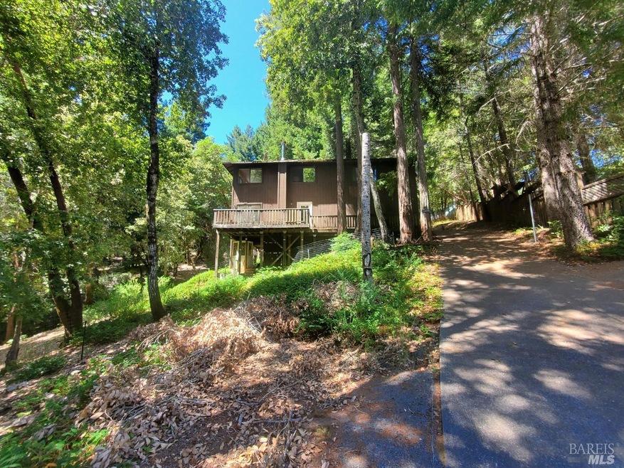 25124 Blue Jay Place, Willits, CA 95490 MLS 323051780