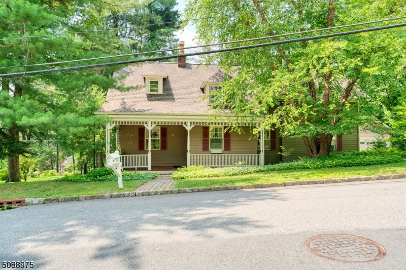 200 Mountain Way, Morris Plains, NJ 07950 - photo 1