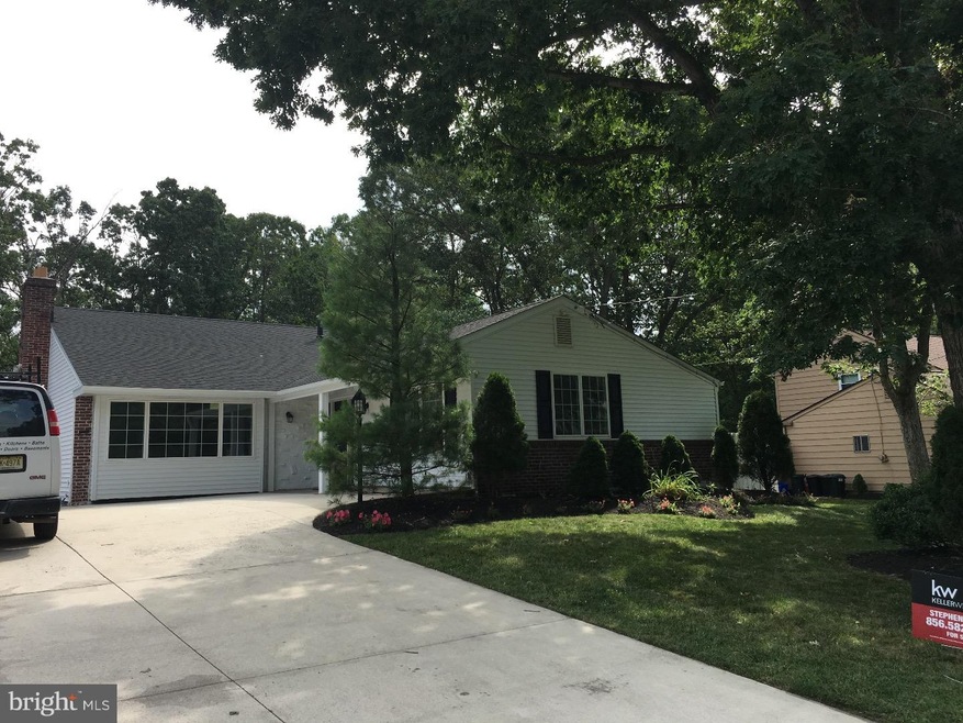 607 Whitman Dr, Blackwood, NJ 08012 - photo 1