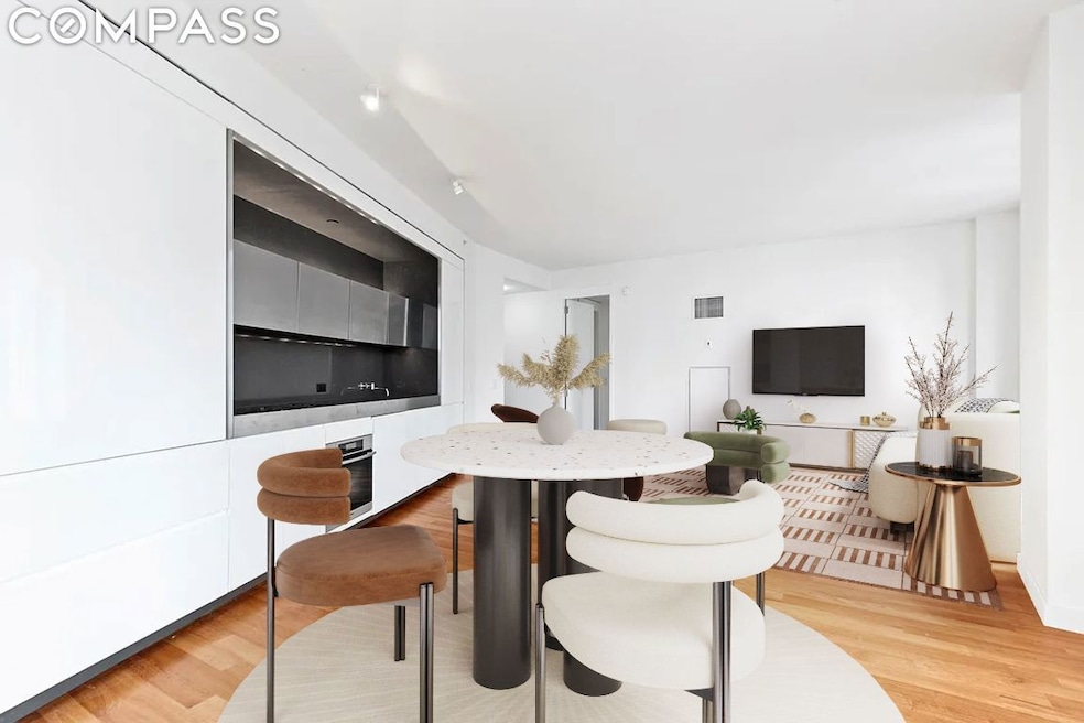 Sold $1,815,000 • Co-Listing Agent