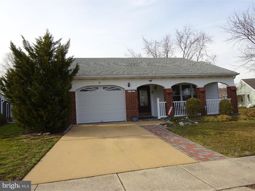 2 Norwich Ln, Southampton, NJ 08088 - photo 1