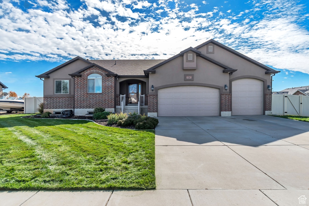 2241 W 2475 N, Clearfield, UT 84015 - photo 1