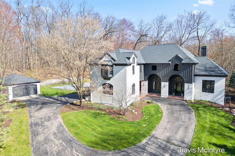 1-web-or-mls-1100 Skyvale-1
