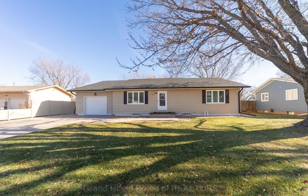 2615 O Flannagan St, Grand Island, NE 68803 - photo 1