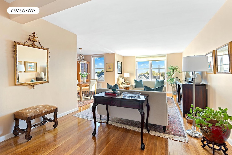 Ridgefield Towers unit 5G, Brooklyn, NY 11209 - photo 1