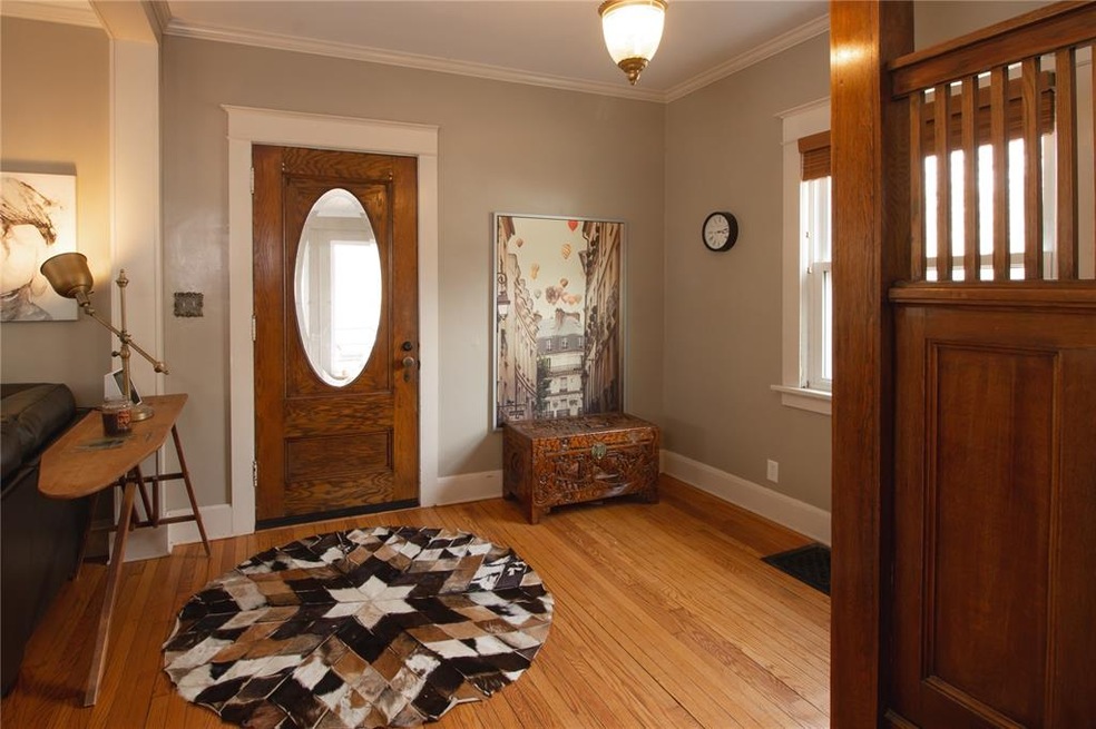 2039 4th Ave SE, Cedar Rapids, IA 52403 - photo 1