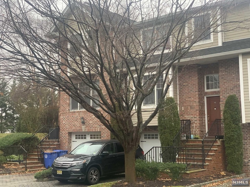 18 Cobblestone Way, Tenafly, NJ 07670 - photo 1