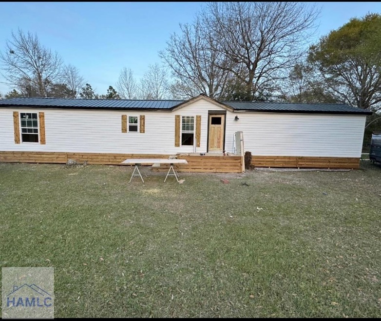48 Mohican Trail N, Jesup, GA 31545 - photo 1