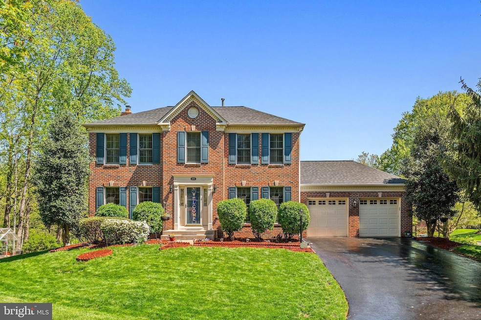 13904 Whetstone Manor Ct, Clifton, VA 20124 - photo 1