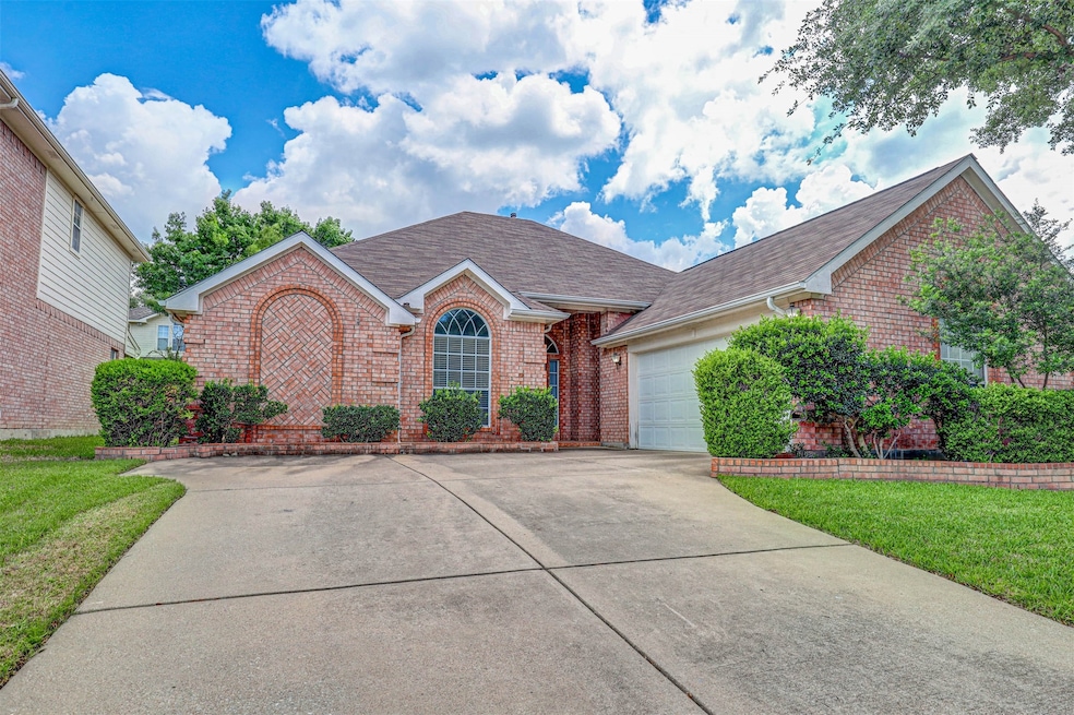 Sold • Co-Listing Agent