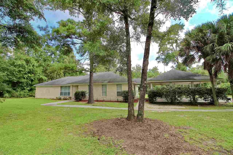 1218 Wakulla Arran Rd, Crawfordville, FL 32327 - photo 1