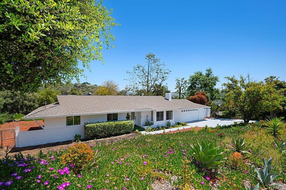 13809 Savage Way, Poway, CA 92064 - photo 1