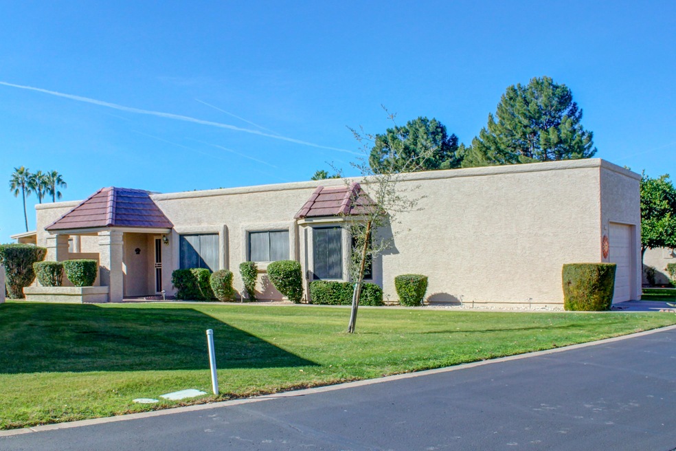 708 S Arrowwood Way unit 50, Mesa, AZ 85208 - photo 1