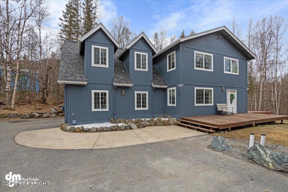 18912 Sue Tawn Dr, Chugiak, AK 99567 - photo 1