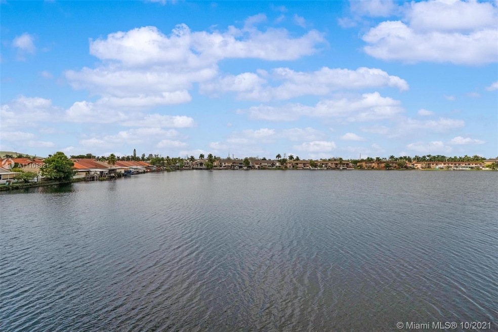 5650 W 26th Ct unit 202, Hialeah, FL 33016 - photo 1