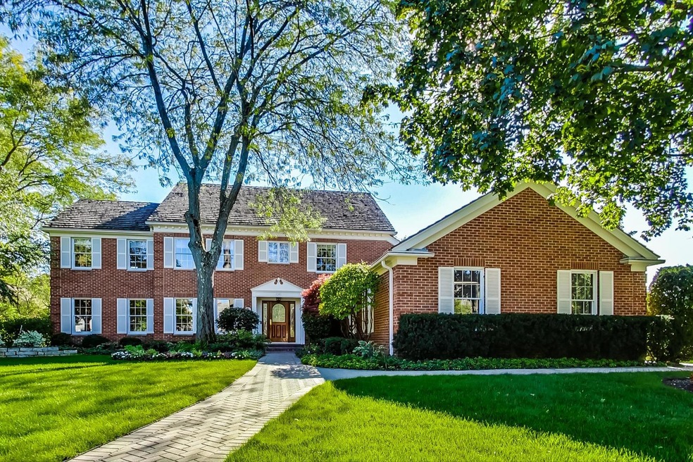 2341 Mohawk Ln, Glenview, IL 60026 - photo 1