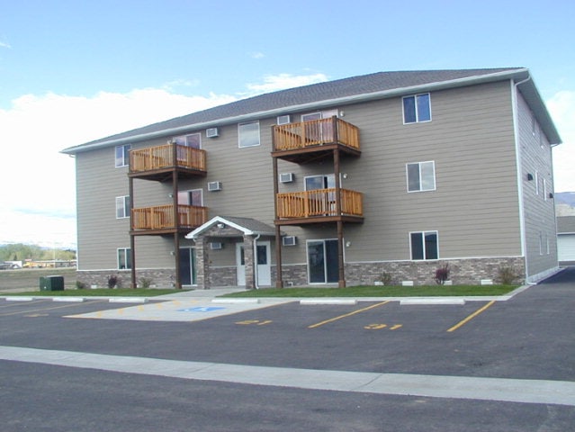 2850 Kent Ave unit E-23, Cody, WY 82414 - photo 1