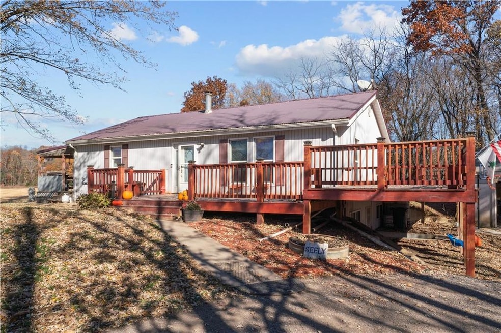 10540 W 287th St, Louisburg, KS 66053 - photo 1