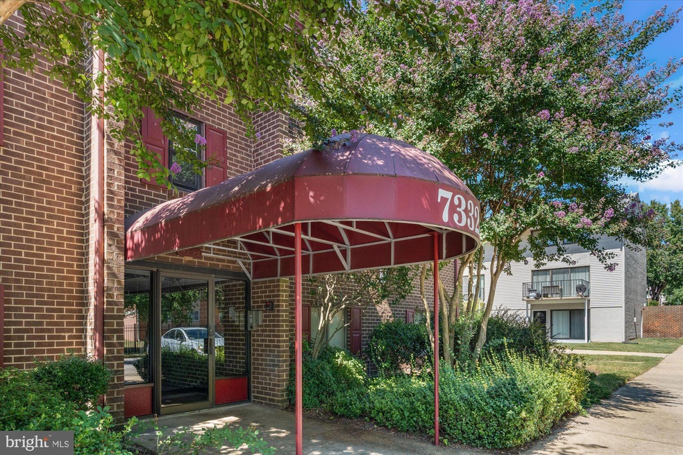 7332 Tavenner Ln unit 1A, Alexandria, VA 22306 - photo 1