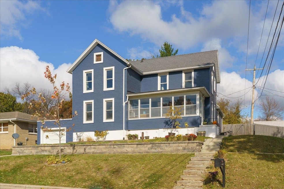 Under Contract $375,000 • Co-Listing Agent