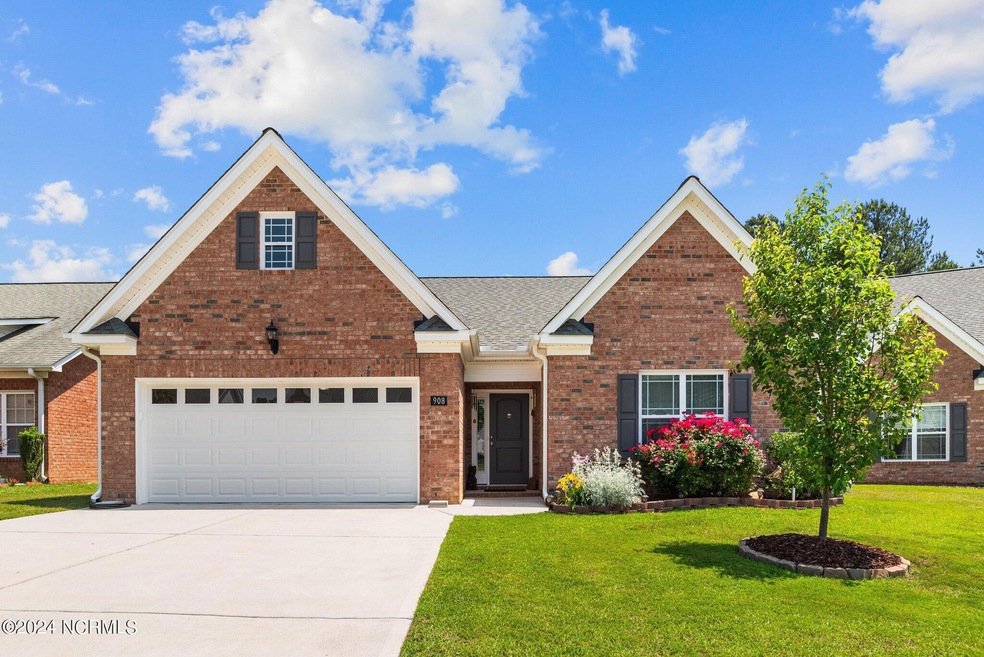 908 Dearborn Ct, Winterville, NC 28590 - photo 1