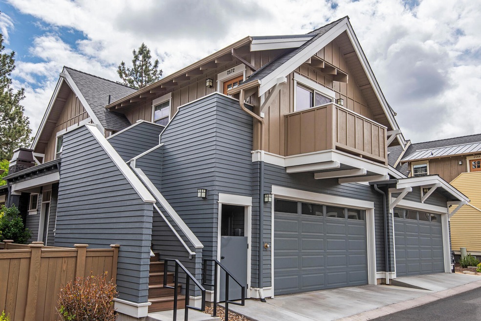 2572 NW Pompy Pl Bend OR 97703-large-003