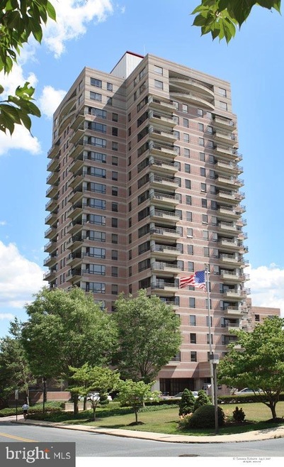 Park Plaza Condominiums unit 702, Wilmington, DE 19806 - photo 1