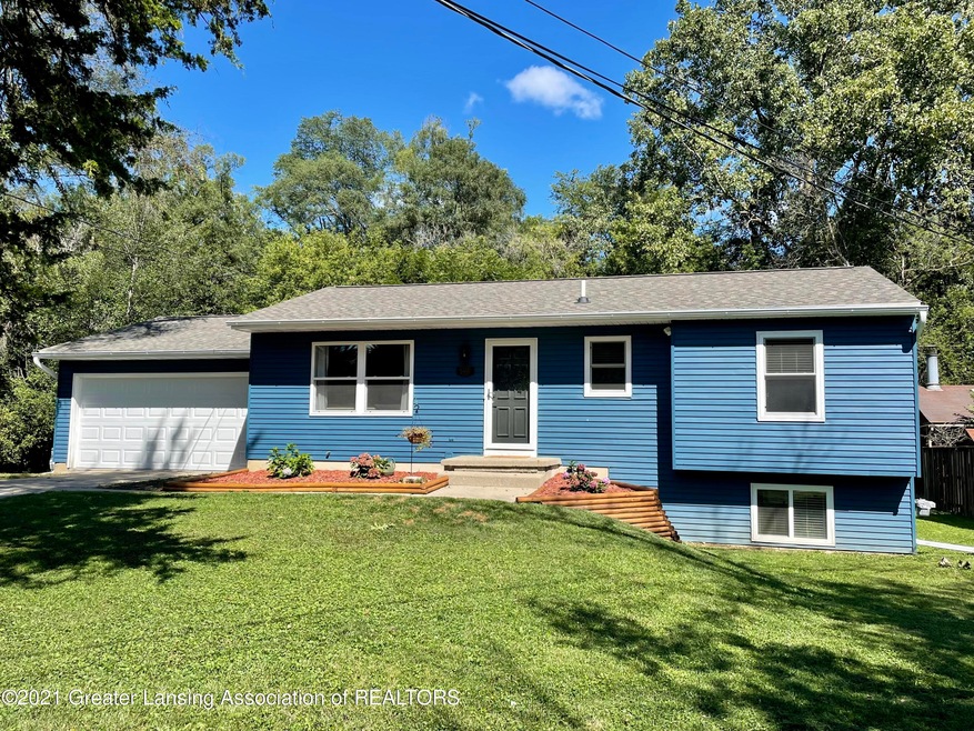 634 W Northrup St, Lansing, MI 48911 - photo 1