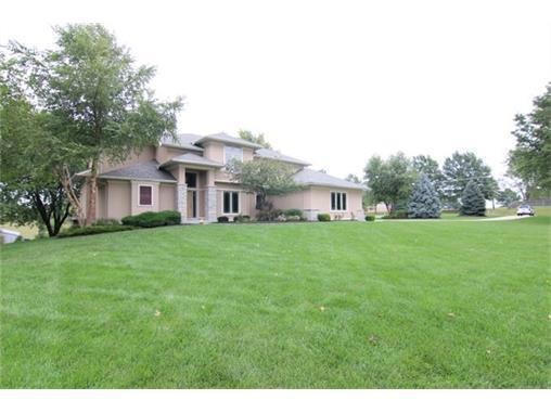 5980 Alden St, Shawnee, KS 66216 - photo 1