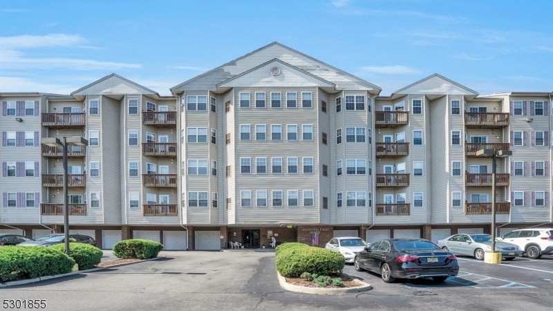 375 Rifle Camp Rd unit 111, Woodland Park, NJ 07424 - photo 1