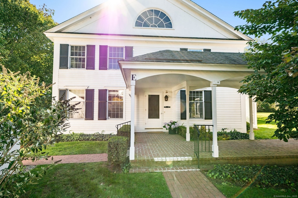 14 Ferry Rd unit E2, Old Lyme, CT 06371 - photo 1