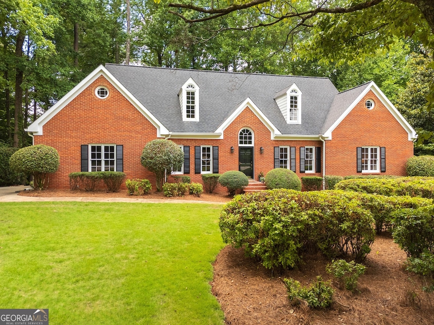 880 Raleigh Ct SW, Marietta, GA 30064 - photo 1