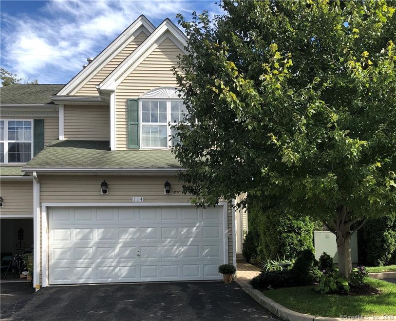 114 Lexington Blvd, Bethel, CT 06801 - photo 1