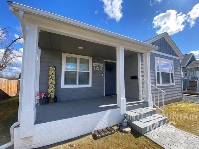 1123 9th St, Clarkston, WA 99403 - photo 1