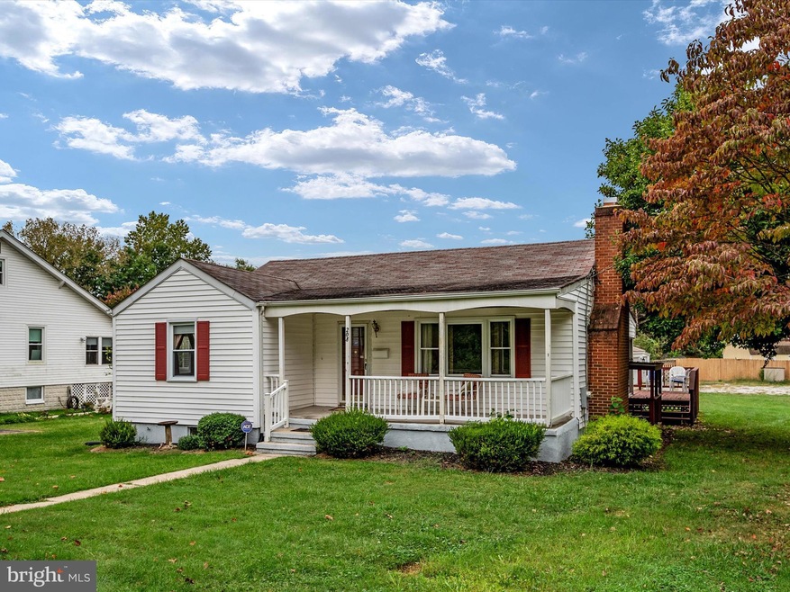 208 Hollins Ferry Rd S, Glen Burnie, MD 21061 - photo 1